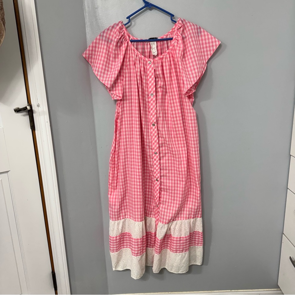 Vintage Models Coat Pink Gingham Granny House Dress Size 16 Snap Closure
